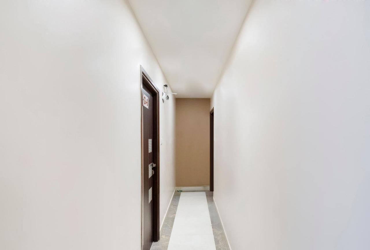 Oyo 69377 Hotel Ruby Βομβάη Εξωτερικό φωτογραφία